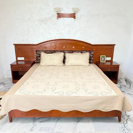 Isth Wave House 瓦杜