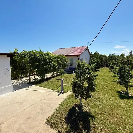 度假居 Isth Wave House